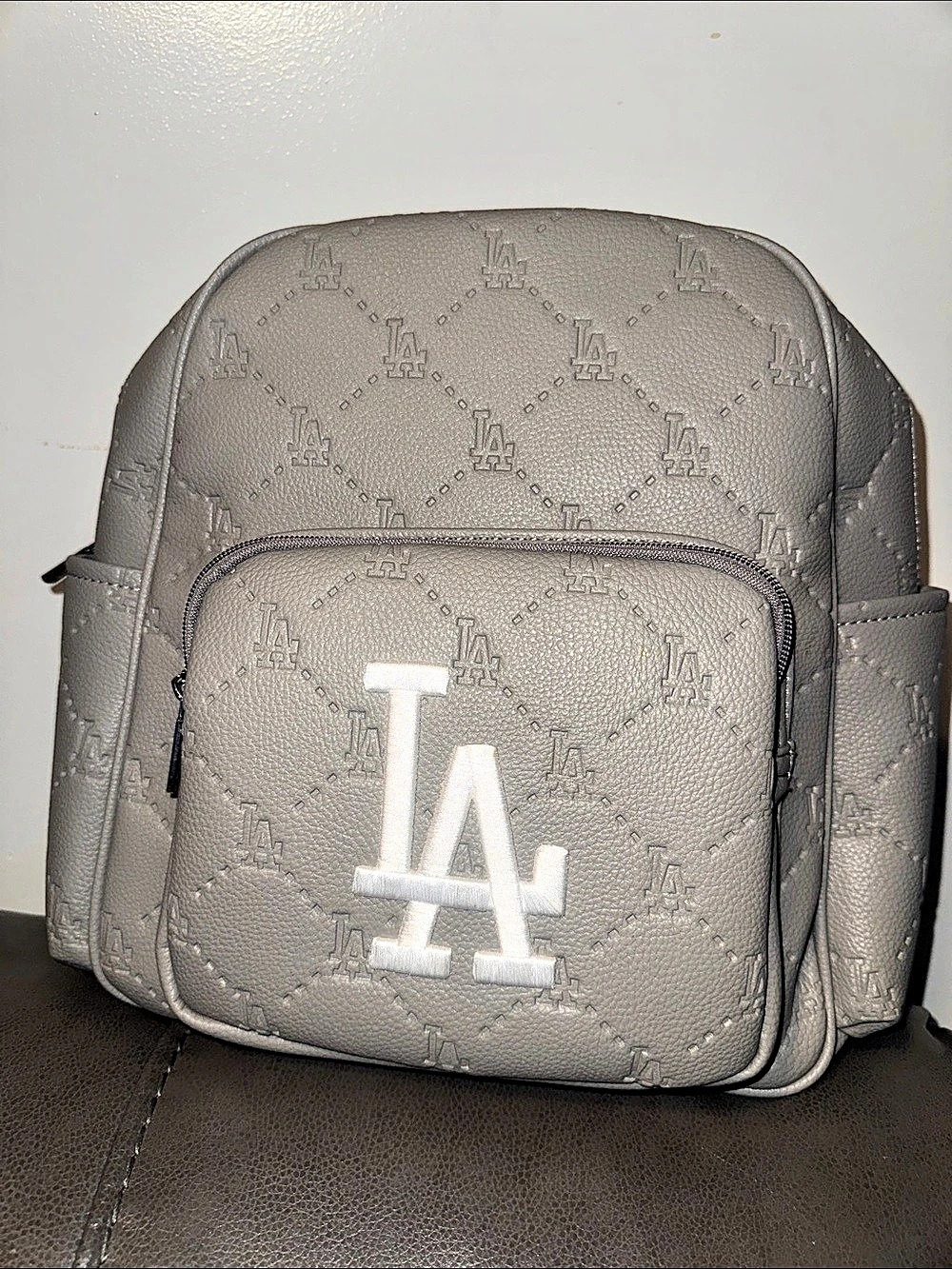 Mossy Oak MLB Los Angeles Dodgers Gray Backpack NWT